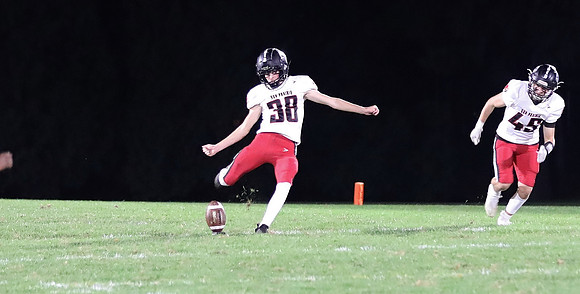 38 Trevor Schulz (12)