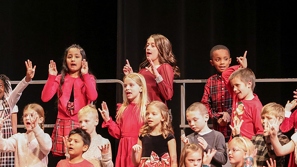12 -9-24 Kyla School Winter Concert (63)