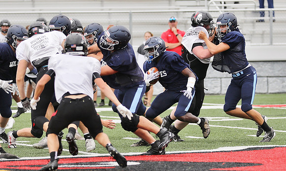 8-12-22 VARSITY Scrimmage vs. Fort Atkinson  (33)