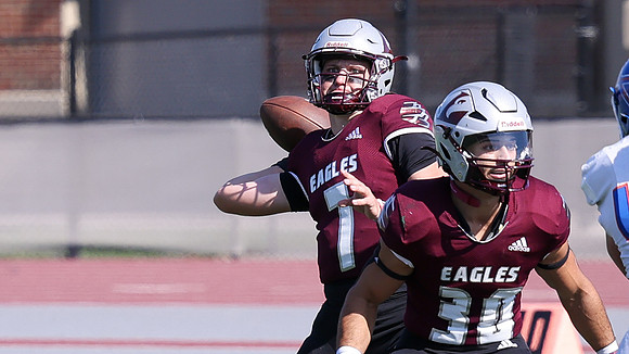 7 Zach Weir (9)