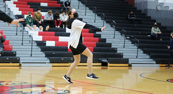 JV Dance 1-13-22 at JV Basketball Game  (83)