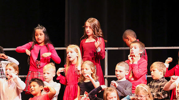 12 -9-24 Kyla School Winter Concert (68)