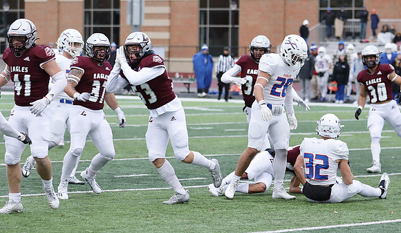 53 Landon Oine (14)