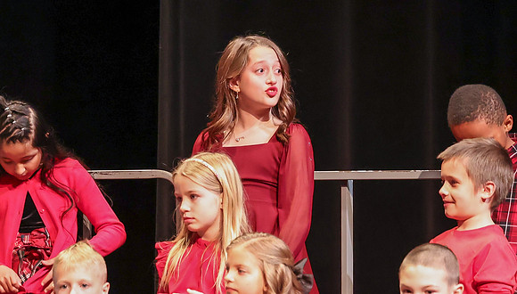 12 -9-24 Kyla School Winter Concert (27)
