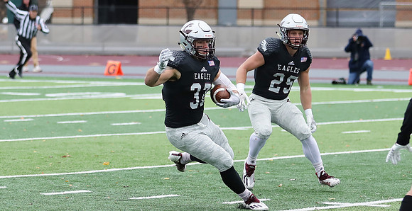 37 Ben Michalowski (23)