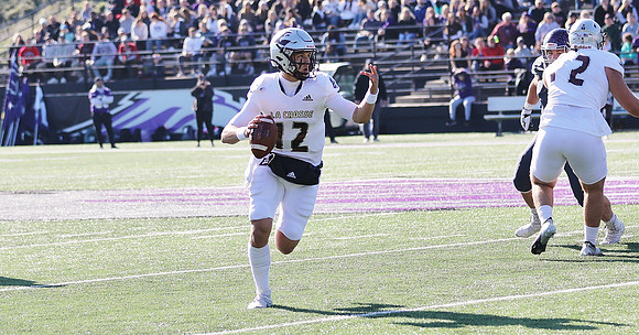 11-6-21 vs. UW Whitewater (65)