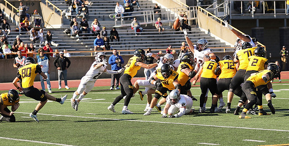 10-29-22 vs. UW Oshkosh (62)