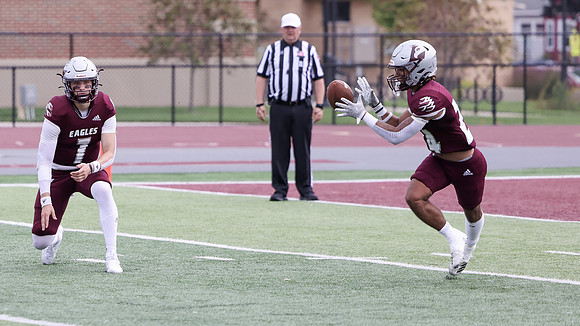 24 Najeh Mitchell (7)