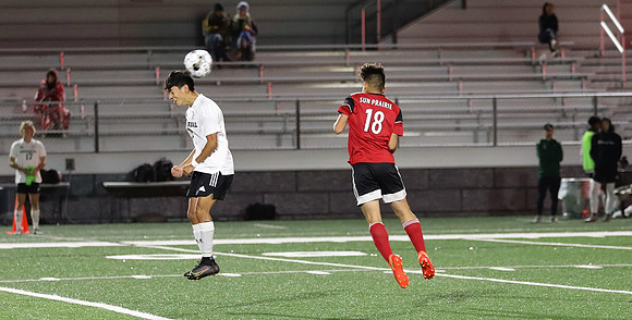 18 Eli Thao (52)