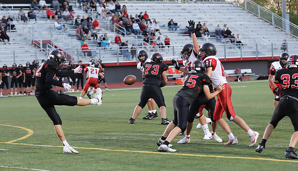 9-30-21 JV vs. Pewaukee (92)
