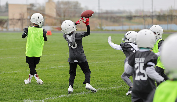 4-11-21 4th Grade A vs. 4th Grade B  (46)