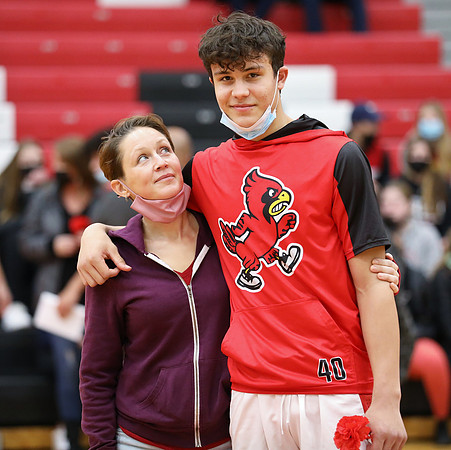 1-10-22 VARSITY PARENTS Night vs. Oconomowoc  (15)