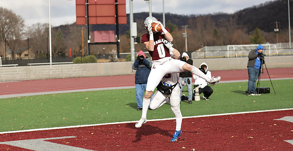 11-12-22 vs. UW Platteville (35)