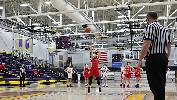 Freshman Red vs. Oconomowoc 2-6-21 (74)