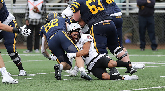24 Brennan Goralski (10)