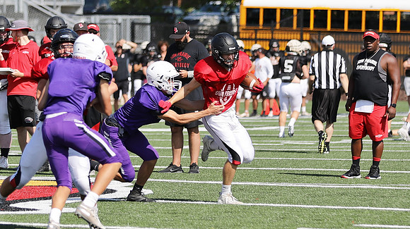 8-13-21 Varsity Scrimmage(s)  (52)