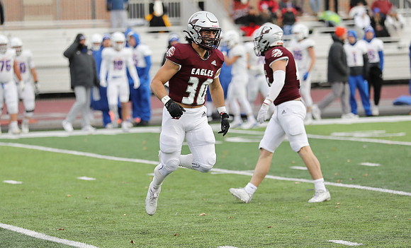 30 Gabe Lynch (9)