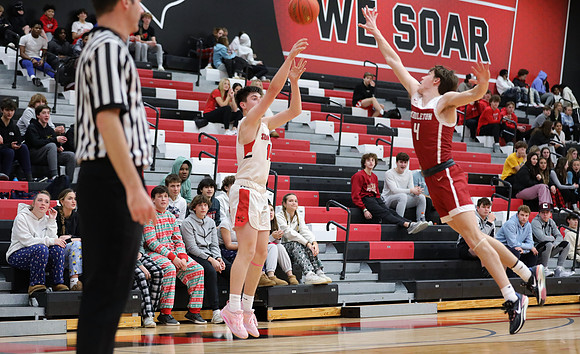 1-26-23 VARSITY (STAFF APPRECIATION NIGHT) vs. Middleton  (90)