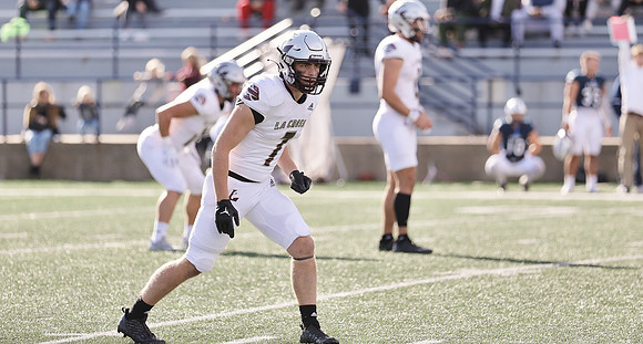 10-8-22 vs. UW Stout  (257)