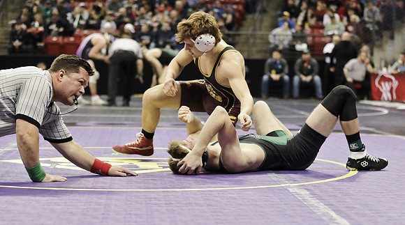 Waterloo 160 lbs. Trevor Firari Match #1 State Tournament 2023  (47)