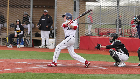 25 Cooper Perry (55)