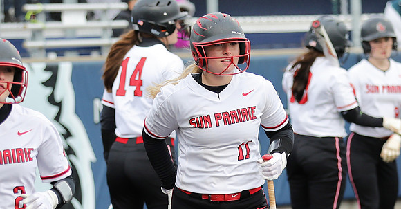 11 Kenzie Longley  (3)