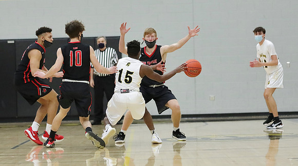 30 Andy Bergquist  2021 vs. East Troy  (6)