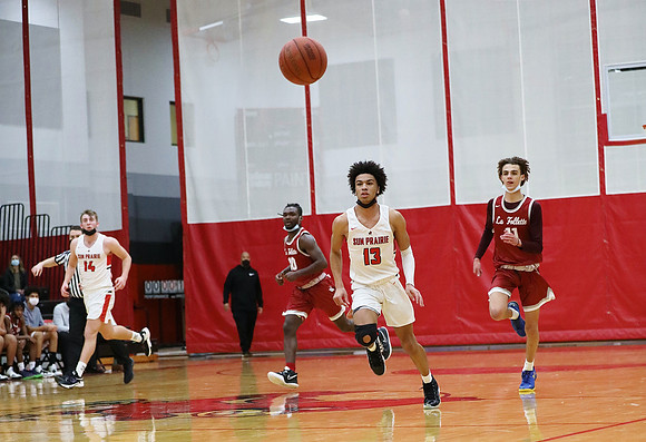13 Tyus Wills  (4)