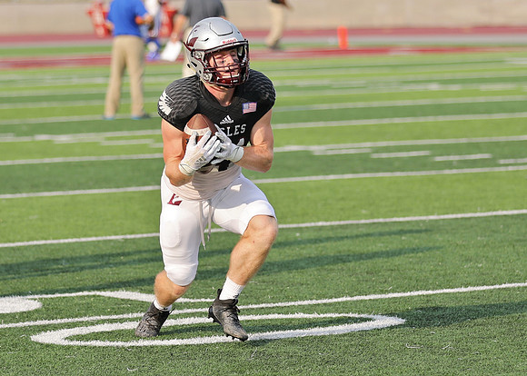 21 Brad Tobin (2)