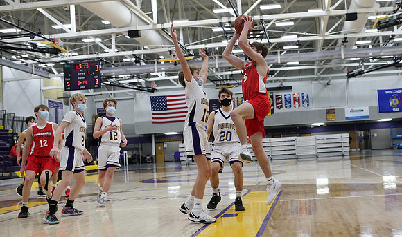 Freshman Red vs. Oconomowoc 2-6-21 (76)