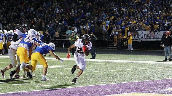 11-12-21 VS. Mukwonago LEVEL 4 Playoff (38)