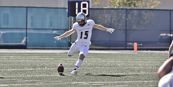 15 Ryan Bierne (47)