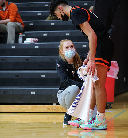 1-27-22 Sun Prairie HS  Varsity  Basketball Game  (2)