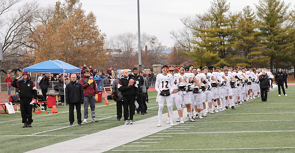 EAGLES vs. North Central Illinois Round 2 Playoff 11-27-21 (9)