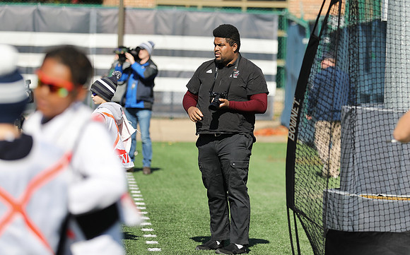 Coach Keric Jackson (13)