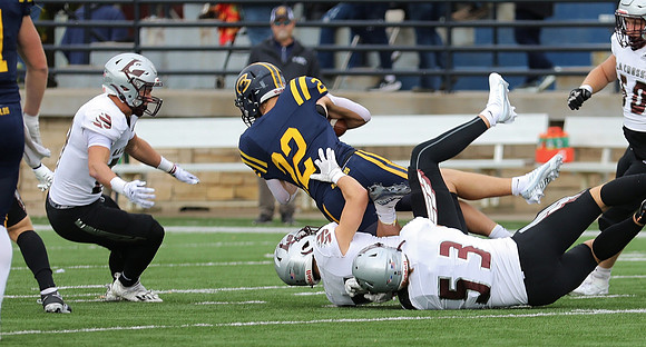53 Landon Oine (17)