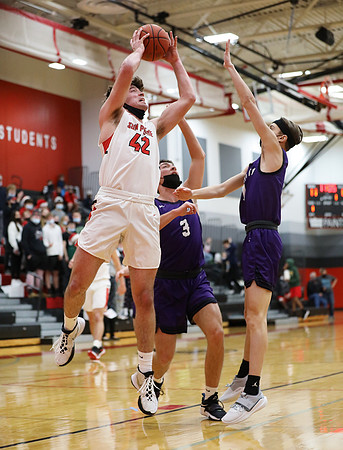 12-18-21 VARSITY vs. Stoughton  (76)
