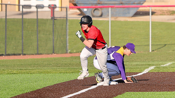 1 Brady Stelzer (23)