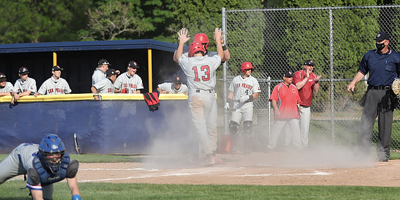 13 Connor Stauff (29)