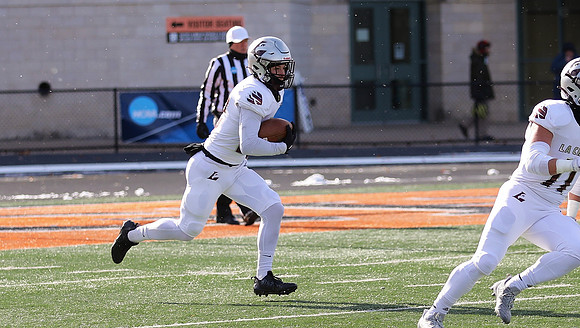11-19-22 Playoff Round 1 vs. Wartburg College (16)