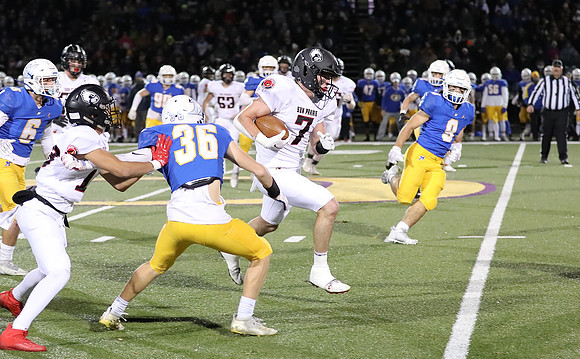 11-12-21 VS. Mukwonago LEVEL 4 Playoff (54)