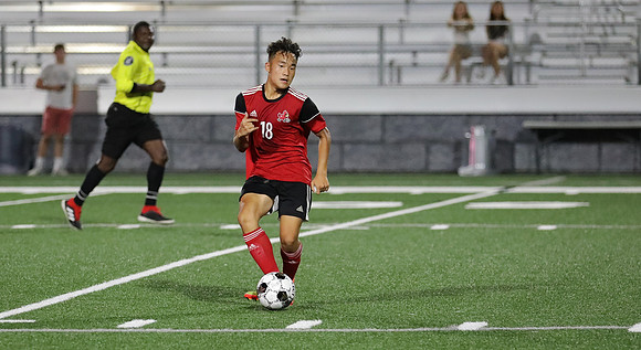 18 Eli Thao (24)
