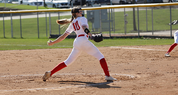 10 Isabel Royle  (20)