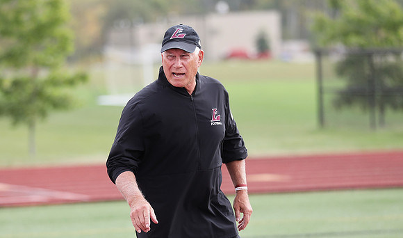 Coach Steve King  (10)