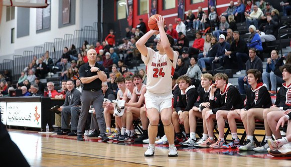 1-26-23 VARSITY (STAFF APPRECIATION NIGHT) vs. Middleton  (60)