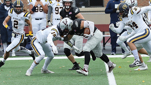 37 Ben Michalowski (15)