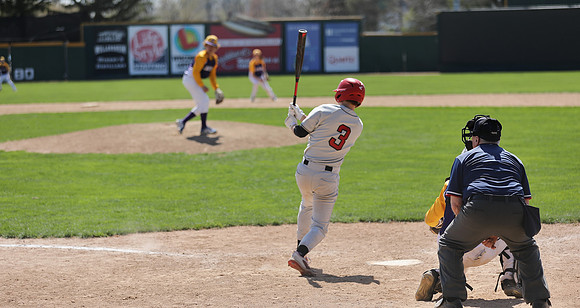 3 Cooper Perry  (10)