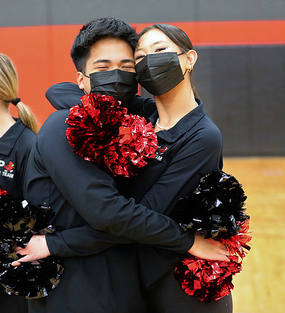 1-21-22 VARSITY Dance at Varsity Basketball Game  (11)