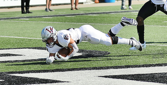 9-18-21 vs. Grand Valley State Michigan     (87)