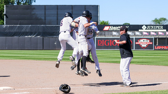 Coach Chad Kavanaugh (10)
